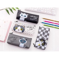 Cute cat pen box H82