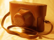 蘇聯製造的 FED 2 底片旁軸相機原廠皮套
