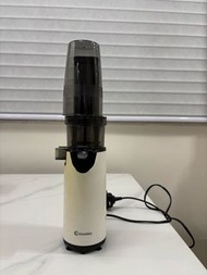 Cuisintec 貴夫人 慢磨果汁機 榨汁機 Juicer Blender