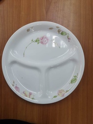 🔥 CNY BIG SALE🔥 Corelle Divided plate 26 cm Country rose 🔥