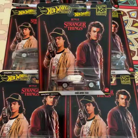 Hot Wheels Pop Culture N and Hauler Series 1/64 Nissan Skyline Lincoln Alloy Die-Cast Car Model Coll