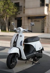 [二手機車］2022 KYMCO Many110水鑽版