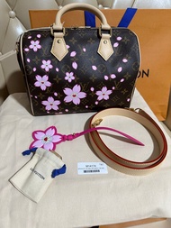 ✨全新現貨🌸村上隆櫻花款🌸Lisa同款 ✨LV x TM SPEEDY BANDOULIÈRE 25