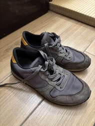 Tod’s 舊真皮波鞋 Leather Sneakers