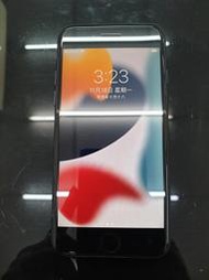 零件機 APPLE IPhone 7 32G 黑 所有功能皆正常，螢幕無烙印 主板耗電