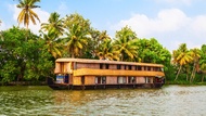 8-Days Kerala Tour Packages From Cochin with Houseboat Stay