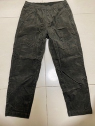 Uniqlo 燈芯絨直筒長褲