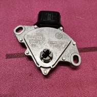 neutral safety switch sensor 84540-52070 toyota estima wish Alphard Vellfire