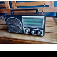 radio national kayu antik jadul