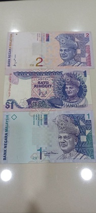 (3 pcs) Duit Lama Malaysia Rm2 Siri 8/ Rm1 Siri 11 /Rm1 siri5