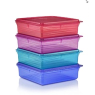 Tupperware Lelong price random colour 2.9liter