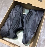 adidas originals Yeezy boost 700 V2 Vanta Dad Shoes Black