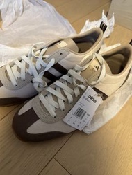 Adidas VS JOG 2.0