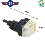 7L6945511 Brake light switch for A3 8P1 8PA A4 8E2 B6 8EC B7 8D5 B5 8E5 B6 8ED B7 8H7 8HE B6 B7 8HE 