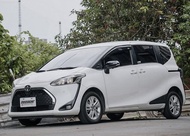 【#YouTube兩千中古車/子文】 2023 Toyota Sienta 7人座 豪華＋ ＃雙電滑門 新車保固中