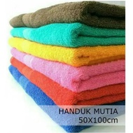 Mutia Towel 50 x 100