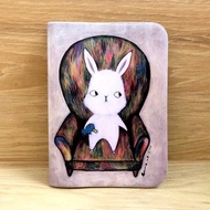 emmaAparty插畫護照夾: 沙發兔子