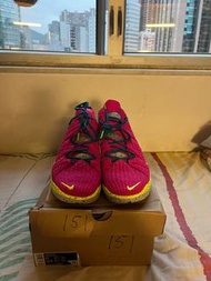 US11 - Lebron 18 - LA by night