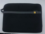 二手接近全新 Case Logic 平板電腦 I pad 袋