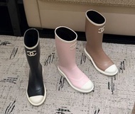 Chanel香奈兒 26c rainboots 拼色 黑白\奶茶白\粉白 雨靴水鞋 35-39碼