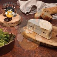 法國勃根地松露白黴起司 200g Burgundy Truffle Brie Cheese 松露布里起司 法國松露起司