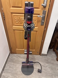 Dyson V8 slim fluffy無線吸塵機