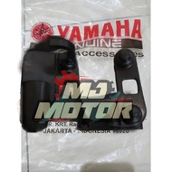 YAMAHA GRUARD FLAP REAR FALCON MOUNTING BRACKET R15 V4 YAMAHAOriginal BDJ-F1642-00