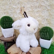 GANTUNGAN MATA White Sheep Doll Keychain Sheep Eye Embroidered Sit Keychain