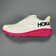 Hoka One One Clifton 9