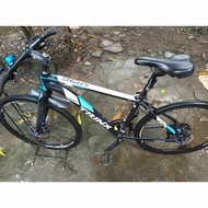 Trinx M136 Hybrid Bike