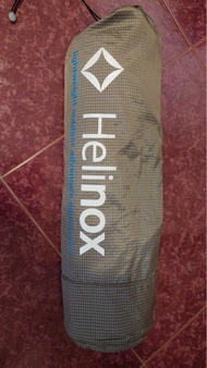Helinox Lite Cot 輕量行軍床。