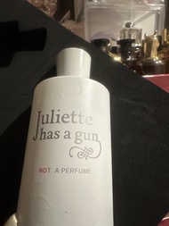 Juliette Has A Gun Not A Perfume 香水