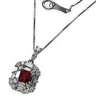 สร้อยคอผู้หญิงมือสองประดับเบริลสีแดง 0.225 กะรัตและเพชร 0.41 กะรัตในแพลตตินัม (Pt900/Pt850) น้ำหนัก 