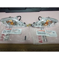 Signal depan SET(LH/RH)(CLEAR) Y125ZR MODEL NOS original (5XK-H3310-00/5XK-H3320-00)