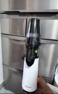 Cuisintec mini slow juicer 貴夫人迷你慢磨機
