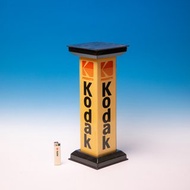 桑惠商號 1980-1989 義大利 Kodak柯達 Vintage 四面展示台