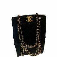 Chanel黑金絲絨貝嫂大雙C扣鏈條托特包