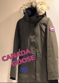女款CANADA GOOSE 加拿大鵝羽絨服 外套