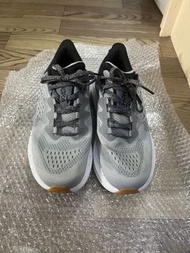 Hoka Kawana 2  US9.5