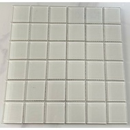 Glass mosaic tiles for swimming pools and home decor, size 48x48x4mm
