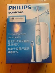 Philips 5100 Sonicare Toothbrush