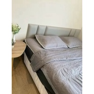 D40- Luxurious leather cover set 1m-2m2*40cm high*3.5cm thick