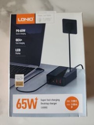 LDNIO 65W 多功能快速充電器  已經開封