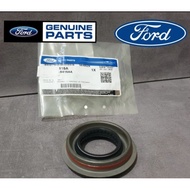 Ford ranger 2.2 front axle seal