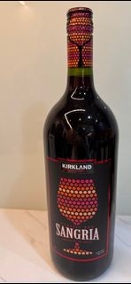 Kirkland Signature Classic Red Sangria 1.5L紅桑格利亞酒