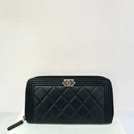 CHANEL BOY 黑羊皮拉鍊長夾