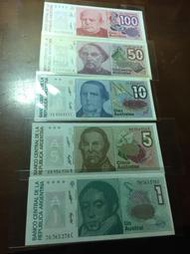 阿根廷舊版鈔1、5、10、50、100（5張合拍）