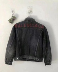 Balenciaga 巴黎世家牛仔外套