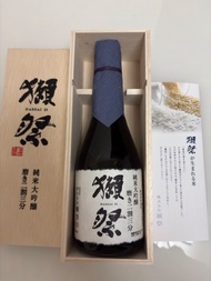 木盒購自日本- 獺祭-二割三分(300ml）