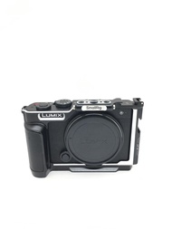 LUMIX S9